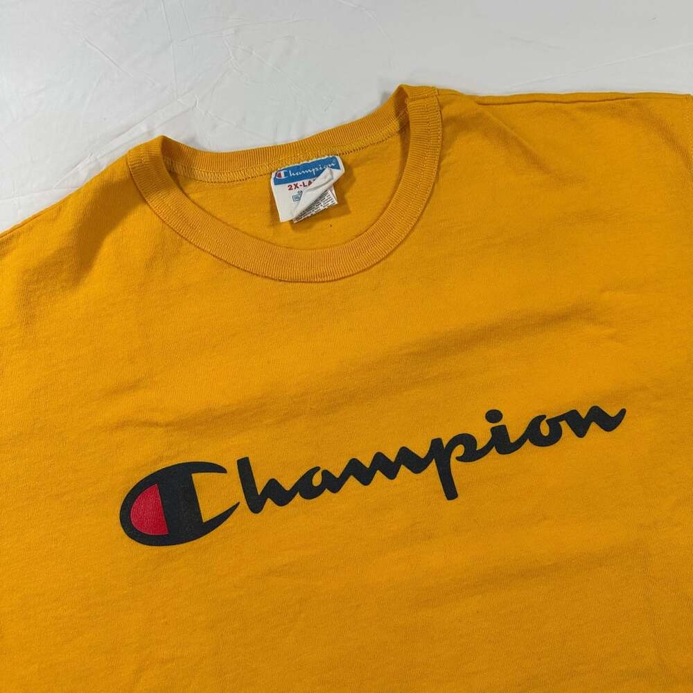 Champion Heavyweight T-shirt Gold Yellow Script Logo Graphic 2XL GT19 BYC